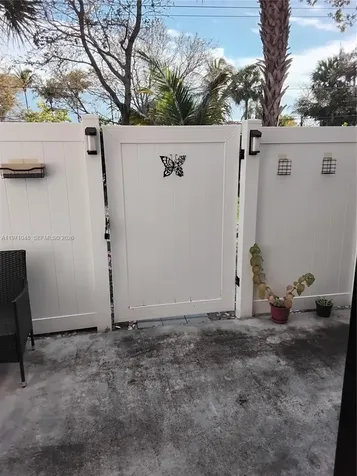 3370 Beau Rivage Drive Pompano Beach FL 33064