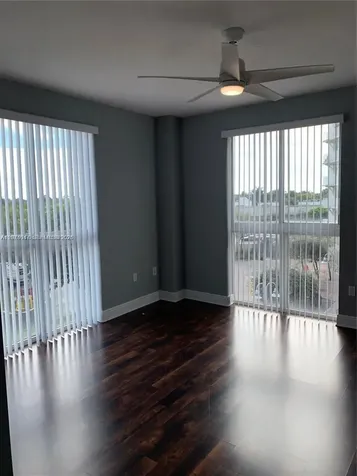 7275 SW 90th Street Miami FL 33156