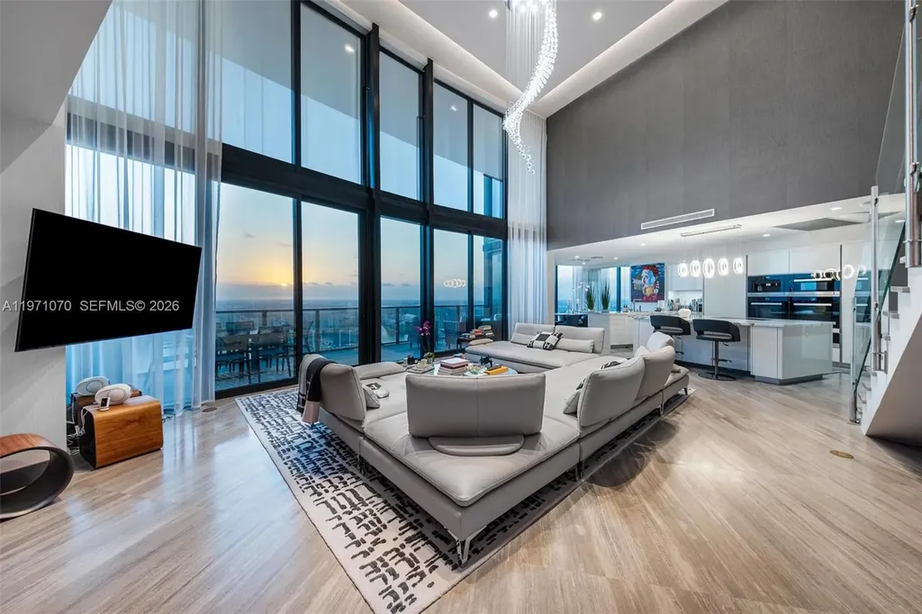 18555 Collins Avenue Sunny Isles Beach FL 33160