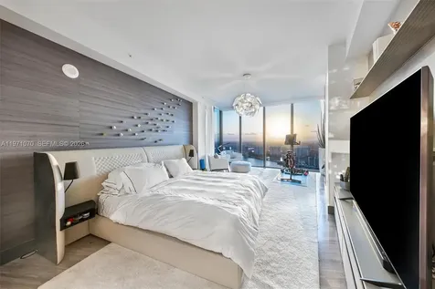 18555 Collins Avenue Sunny Isles Beach FL 33160
