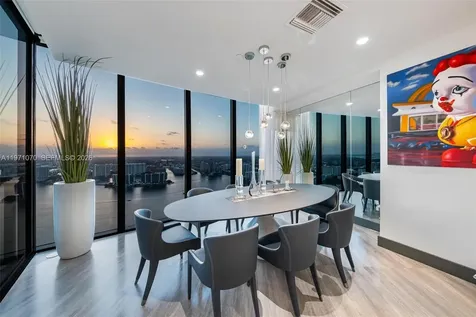 18555 Collins Avenue Sunny Isles Beach FL 33160