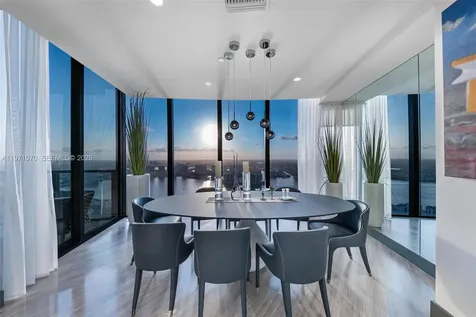 18555 Collins Avenue Sunny Isles Beach FL 33160