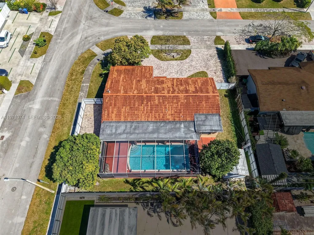 1630 SW 98th Court Miami FL 33165