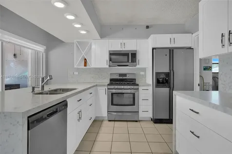 1630 SW 98th Court Miami FL 33165