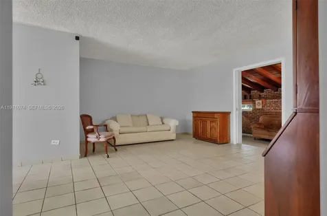 1630 SW 98th Court Miami FL 33165