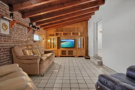 1630 SW 98th Court Miami FL 33165