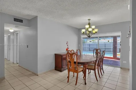 1630 SW 98th Court Miami FL 33165