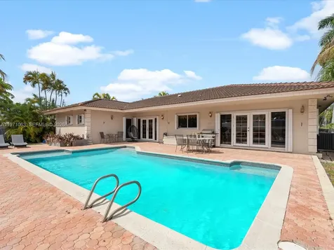2930 NE 164th Street North Miami Beach FL 33160