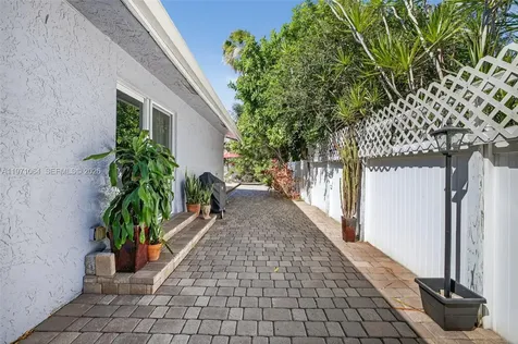 641 NW 48th Avenue Coconut Creek FL 33063