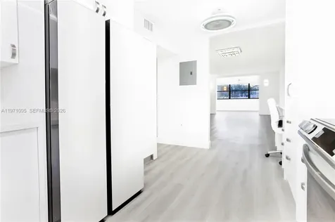 10207 Sunrise Lakes Boulevard Sunrise FL 33322