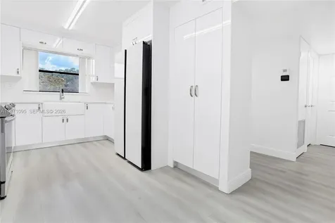 10207 Sunrise Lakes Boulevard Sunrise FL 33322