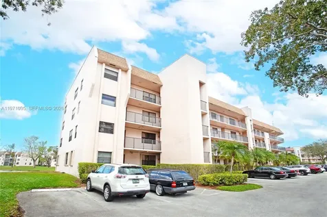10207 Sunrise Lakes Boulevard Sunrise FL 33322