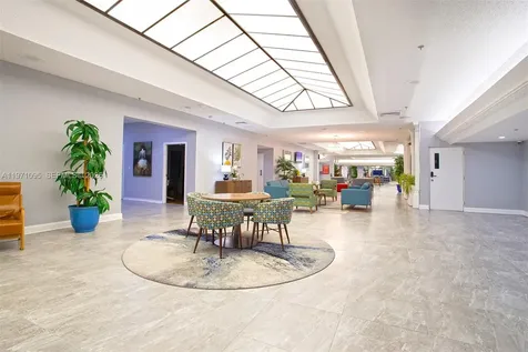 10207 Sunrise Lakes Boulevard Sunrise FL 33322