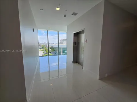 1006 E Hallandale Beach Boulevard Hallandale Beach FL 33009