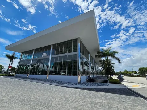 1006 E Hallandale Beach Boulevard Hallandale Beach FL 33009