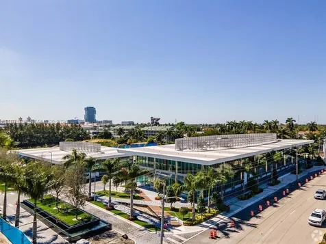 1006 E Hallandale Beach Boulevard Hallandale Beach FL 33009