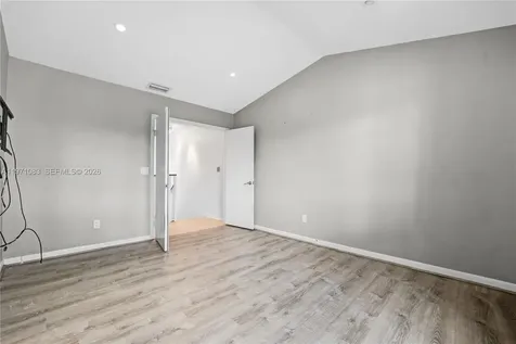 11625 NW 11th Street Pembroke Pines FL 33026