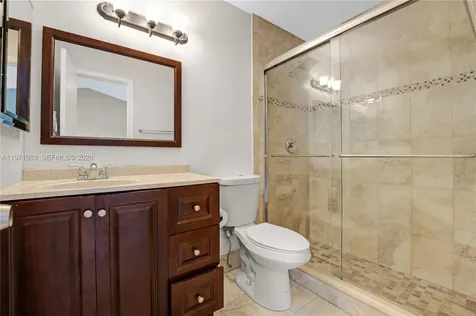 11625 NW 11th Street Pembroke Pines FL 33026