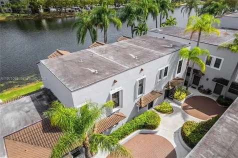 11625 NW 11th Street Pembroke Pines FL 33026