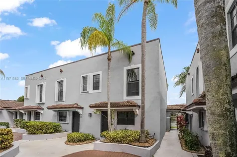11625 NW 11th Street Pembroke Pines FL 33026