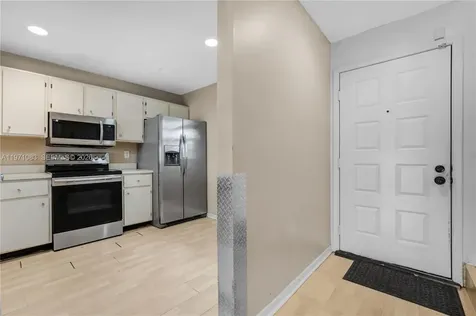11625 NW 11th Street Pembroke Pines FL 33026