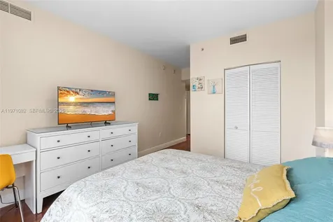7275 SW 90th Way Miami FL 33156