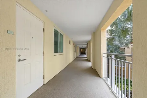 7275 SW 90th Way Miami FL 33156