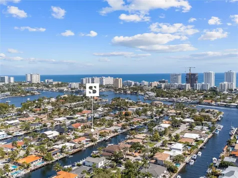 2512 SE 9th Street Pompano Beach FL 33062