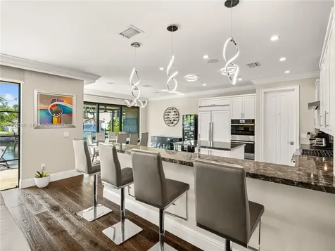 2512 SE 9th Street Pompano Beach FL 33062