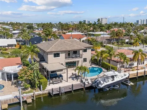 2512 SE 9th Street Pompano Beach FL 33062
