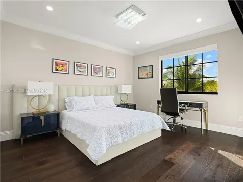 2512 SE 9th Street Pompano Beach FL 33062