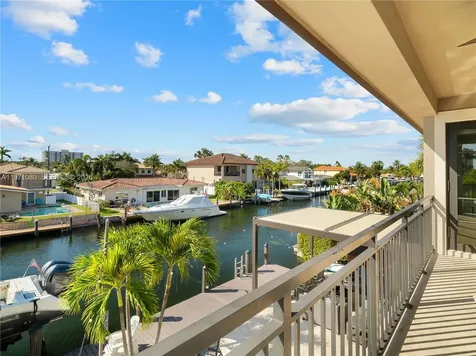 2512 SE 9th Street Pompano Beach FL 33062