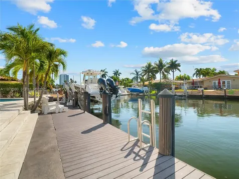 2512 SE 9th Street Pompano Beach FL 33062