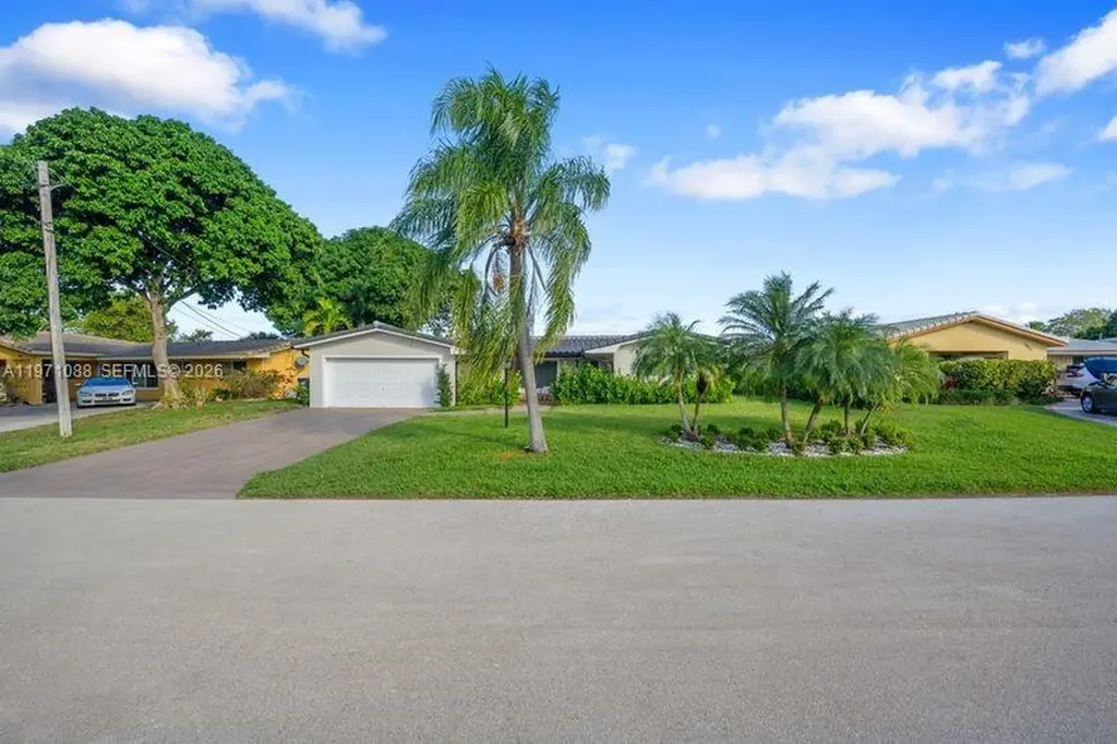1810 SW 6th Avenue Pompano Beach FL 33060