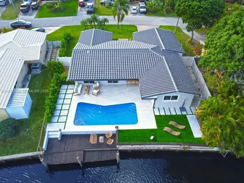 1810 SW 6th Avenue Pompano Beach FL 33060
