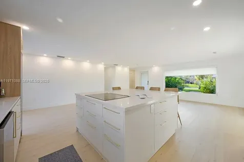 1810 SW 6th Avenue Pompano Beach FL 33060
