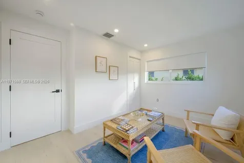 1810 SW 6th Avenue Pompano Beach FL 33060
