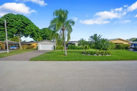 1810 SW 6th Avenue Pompano Beach FL 33060