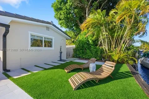 1810 SW 6th Avenue Pompano Beach FL 33060