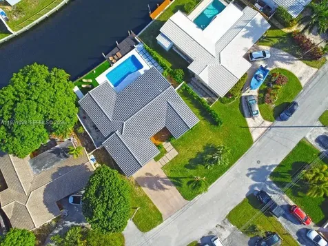 1810 SW 6th Avenue Pompano Beach FL 33060
