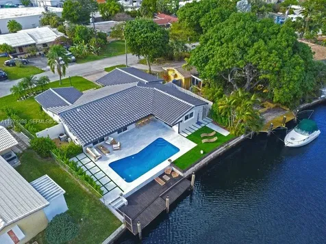 1810 SW 6th Avenue Pompano Beach FL 33060
