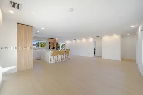 1810 SW 6th Avenue Pompano Beach FL 33060