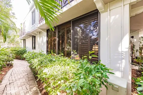 1698 S Ocean Lane Fort Lauderdale FL 33316