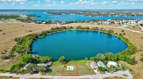 215 Rachard Boulevard Lake Placid FL 33852