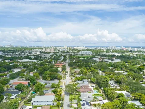 619 SW 17th Street Fort Lauderdale FL 33315