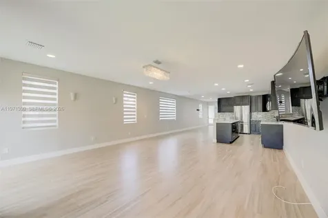 619 SW 17th Street Fort Lauderdale FL 33315