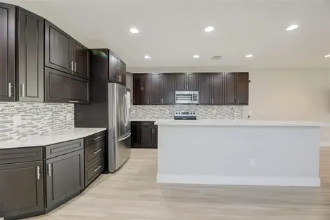 619 SW 17th Street Fort Lauderdale FL 33315