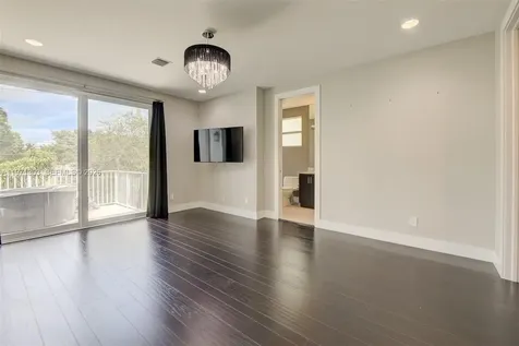 619 SW 17th Street Fort Lauderdale FL 33315