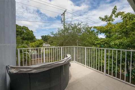 619 SW 17th Street Fort Lauderdale FL 33315