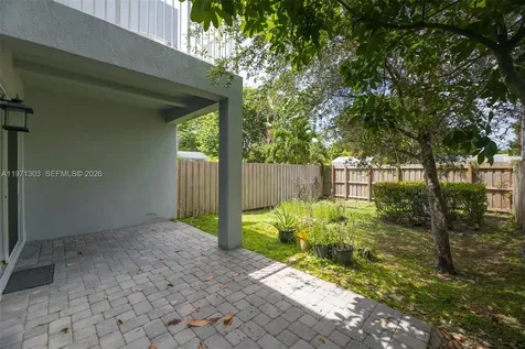619 SW 17th Street Fort Lauderdale FL 33315